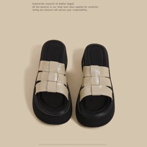 [Free Shipping] Thick-Soled Slippers For Women 2026 Summer New Style Olive Green Beach-Style With Hollow-Out Woven Design Perfect With Dresses