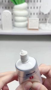 Kem Đánh Răng MEDIAN EDIAN DENTAL IQ 93% Làm Trắng Sạch Mảng Bám Ngừa Sâu Răng Hỗ Trợ Viêm Nướu 120g