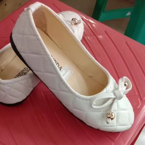 sepatu balet anak