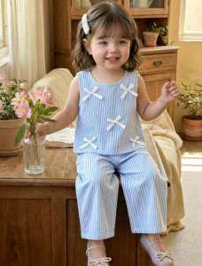 AA Chic Bowknot Embellished Cotton Tee for Girls - Casual Striped Top for Kids 3-5yrs