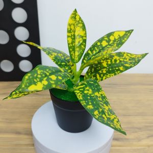 Azgalery PBP56 / Pot Bunga Mini Ornamen Hiasan Dekorasi Rumah Outdoor Indoor Tanaman Hias Artificial Flower Motif Daun Hijau Bahan Plastik Buatan Murah / COD