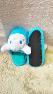 Dreamtoys96 Sandal Kepala Sanrio My Melody Kuromi Cinnamaroll Sandal Rumah Anti Slip L