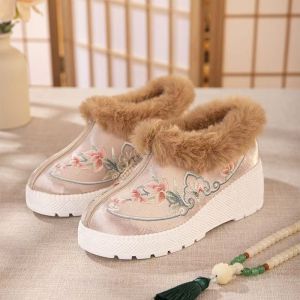 ZEEMIN Womens Winter New Wedges Embroidered Ankle Cotton Boot Ethnic Style Thick Sole Non Slip Round Toe Slip On Plush Warm Hanfu Shoe