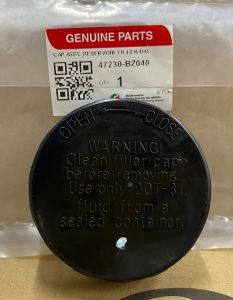 ORIGINAL PERODUA MYVI FIRST MODEL LAGI BEST ECO ALZA VIVA BRAKE MASTER PUMP TANK CAP 47230-BZ040