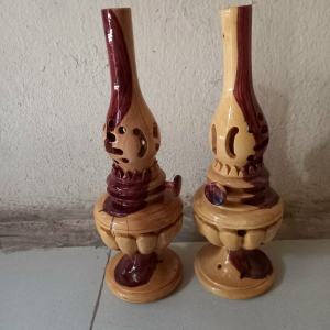 ĐÈN TRANG TRÍ-GỖ TRẮC DÂY.cao 31cm rộng 12cm