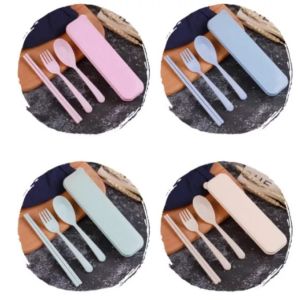 Alat Makan Sendok Sumpit Garpu / Set Makan Travel