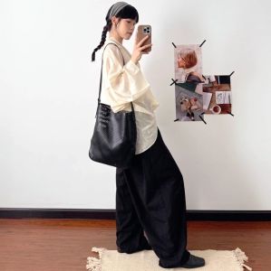 NOVA ※ High Cost Performance ※ Summer new ins Japanese Korean versatile Tote bag Niche and individual hollowed-out design commuter bag Gift Ideas Affordable Designer Dupes