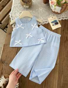 CC ..Chic Bowknot Embellished Cotton Tee for Girls - Casual Striped Top for Kids 3-5yrs