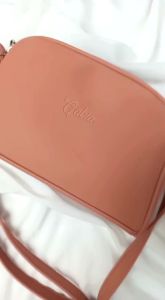 Tas Wanita Vanilla oleh Gabia: Desain Minimalis & Bahan Kulit Sintetis