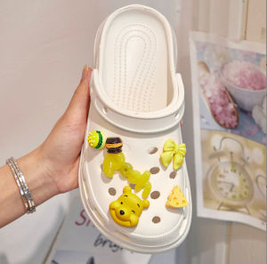 ตัวติดรองเท้า Jibbitz Set จิ๊บบิท ชุดตกแต่งรองเท้า ลายการ์ตูนน่ารัก ลายน่ารักๆ ตัวติด3D (รองเท้าไม่ได้ขาย)