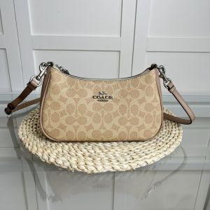 Womens Old Flower Single Shoulder Cross Shoulder Handbag Underarm Bag CV933 Size: 24 * 15 * 8 cm