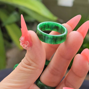 Q1993 Nhẫn ngọc Cẩm Thạch Sơn Thủy bản vuông xanh mướt mắt mã hàng đẹp nhà TUDO đấy có đủ size ạ! không kén mệnh - Phong Thuỷ TUDO