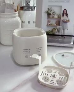 Electric Egg Boiler Egg Cooker 200W 4 Egg Boiler Capacity Automatic Quickly Cooked Multifunctional Egg Steamer 煮蛋器 蒸蛋器 欧规插头