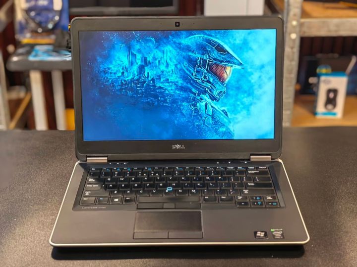 DELL LATITUDE E7440 LAPTOP INTEL CORE I5 4TH GEN 128GBSSD/4GB 14