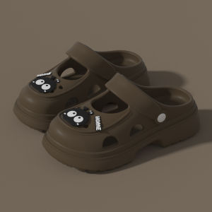 [Free Shipping] WomenS Cute Floral Clogs New Style Thick-Soled Versatile For Summer Closed-Toe Outdoor Slippers