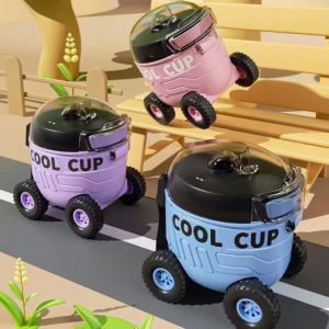 CEMOMEF 550มล. ขวดน้ำหลอดเย็นสำหรับรถยนต์ พร้อมสายรัด รูปดาวอังคาร ถ้วย Sippy ภาชนะสำหรับดื่ม จุได้มาก ขวดน้ำเด็ก กิจกรรมกลางแจ้งกลางแจ้ง