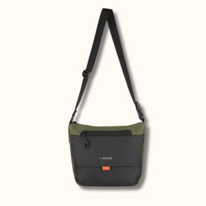 Tas Selempang Pria Akhtar Arion Model Slingbag Pouch