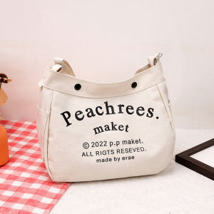 DMshoes    คุ้มค่า กระเป๋าแฟชั่นคุณผู้หญิง ดีไซน์มินินมอลเรียบสกรีนฟอนต์ภาษาอังกฤษ โทนสีสวยมาก ใส่ของได้เยอะ ทรงสวยใช้งานได้จริงแบบนี้จะพลาดได้หรอ