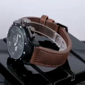 Jam tangan pria Quiksilver Kulit tanggal aktif Diameter 45cm Free box dan baterai cadangan