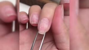 3 Days Nail Care Oil 2026 New Moisturizing Strengthening Nail Care Polish Oil 3 Days Nail Care Oil with Keratin for Dry Weak Fragile and Damaged Nails (1 PCS)