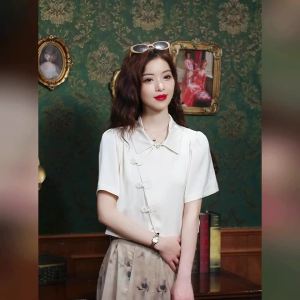 Ammin 2024 mùa hè mới Trung Quốc cổ điển đĩa khóa ve áo ngắn tay áo cánh vải voan phụ nữ phong cách trung quốc không đều đơn ngực áo blouse thanh lịch