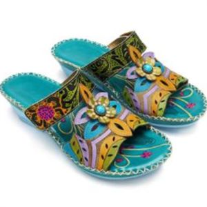 [Free Shipping] New Ethnic-Style Sandals For Women Summer Collection Color-Blocked Design Wedge Heel Featuring A Totem Pattern Available In Size 43