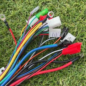 กล่องควบคุม กล่องคอนโทรลบัสเลส 350w/650w/1000W/1500w กล่องรถไฟฟ้า ใส่ได้ทุก รุ่น bldc 48v/64v พร้อมส่งในไทย