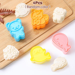 Payoe 4pcs/1set Cetakan Bola Nasi Tekan Berbagai Bentuk Motif Karakter Kartun Lucu