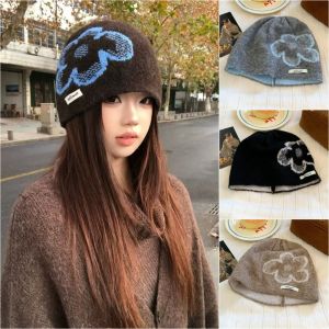 ANANAA Ear Protection Beanie Hat Flower Print Korean Style Knitted Hat Fashion Cold-proof Skullcaps Autumn Winter