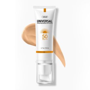 Kem chống nắng VGO Clear Face SPF 50 tinh chất dưỡng ẩm không gây cảm giác dính kích thước nhỏ gọn tiện lợi khi mang theo bảo vệ da khỏi tia UVA và UVB dung tích 50ml / 17oz.