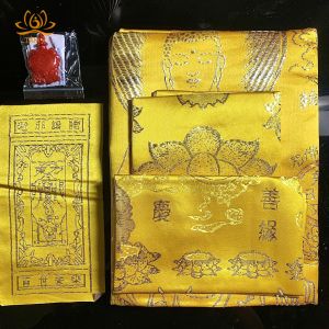 Mền Quang Minh thêu nổi hình Phật và Kinh Chú rất đẹp trên vải lụa ( mền giải thoát- Áo Đà-la-ni) kích thước 192x92cm