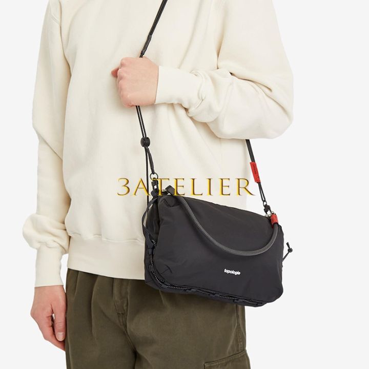 ム*シ様 topologie bottle sacoche large puff ム*シ様 topologie bottle sacoche large puff Topologie Bottle