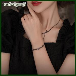 tuokaiguoji Punk Style Personality Twilight Black Feather Alloy Bracelet For Women Men Exquisite Dark Style Gothic Bracelet Jewelry Gift