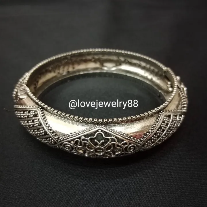 %5BMalaysia%20Ready%20Stock%5D%20Jewelry%20Bangle%20Lanna%20Bracelet%20Antique%20Bangles%20Thailand%20Traditional%20Accessories%20-%20Image%204