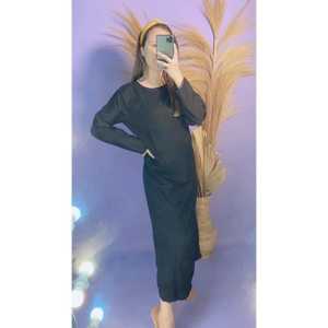 Desain Modern & Nyaman: Pakaian Wanita Elegan dengan Dress Zeline