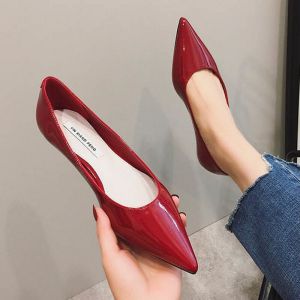 Newland Womens Plus Size Flat Shoes Minimalist Womens Shoes Shallow Mouth Pointed Shoes Casual Comfortable Korean Fashion OL Patent Leather Flat Shoes Size 34-44
