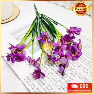 Rumput Daun aksesoris Tiruan Kucai - Kucai Kupu - Daun Persia Cabang 7 - Grass Gerigi - Buatan Rumput Hiasan Rumah dan Pelaminan - Home Dekor