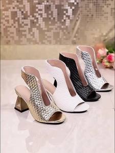 Plus Size WomenS Sandals 2025 New Model Single Strap Thick Heel Open Toe Mid-Heel WomenS Roman Sandals