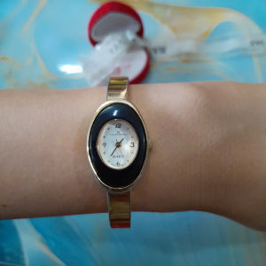 Đồng hồ nữ PHILIPPE RENAULT dạng kiềng second hand si nhật- đã qua sử dụng
