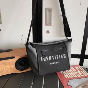 Fesyen kapasiti besar messenger bag pelajar lelaki dan perempuan selempang bag street personaliti bahu beg fesyen fungsi beg kecil