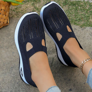 TEMU Womens casual shoes factory soft-soled breathable fashionable mom shoes sports shoes for women