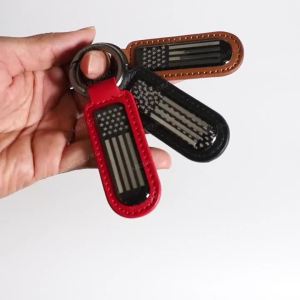 muekzru American Flag Keychain Leather Carbon Fiber Multifunctional Keychain Universal Fashion Keychain