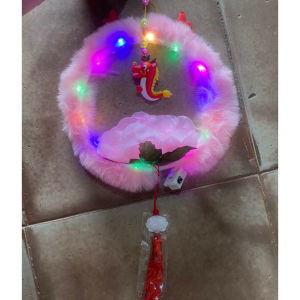 Lồng Đèn Cổ Phong LED Lông Vũ Hoa Sen Thỏ Ngọc – Đèn Trung Thu Cầm Tay Chụp Ảnh Cosplay Hanfu