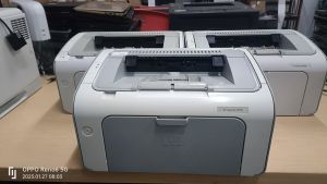 Máy in laser HP P1005 nhỏ gọn mực mới mực rẻ bảo hành 1 tháng  tặng mực châm có video châm mực kèm theo [ đã qua sử dụng ]