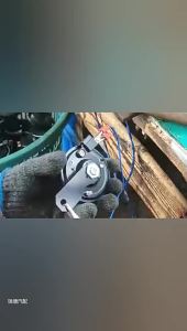Hộp cầu chì xe ô tô xe máy xe điện đã được sửa đổi loại lưỡi dao 15A 20A 30A 25A Ống cầu chì