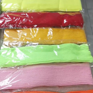 ถุงมือตาข่ายแบบกลวงสำหรับขับรถชุดอุ่นขาฤดูร้อนผู้หญิงละเอียดอ่อนครึ่งถุงมือแบบเปิดครึ่งนิ้ว