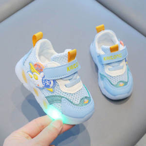 224Baby Toddler Shoes Summer Baby Shoes Soft Sole Sneakers Boys Light Up Shoes 0-3 Years Old Breathable Mesh Shoes