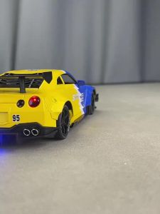 2025 MDC 1:24 Scale Nissan GTR Spray Alloy Car Model Diecast Car Sound Light Car Lovers Collection Kids Birthday Gift Metal Boys Toys44