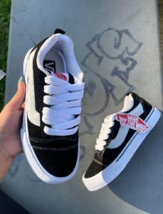 [BISA COD] Sepatu Sneakers Casual Pria Wanita Vans05 Vault UA Knu Skool VR3 Black White / Sepatu Van Knu Skool  Anak Sekolah Hitam Putih Terbaru