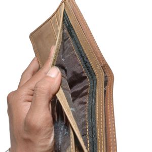 Dompet paspor berbahan kulit crezh housedompet pria.